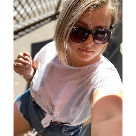 Meet your poser - Picture 14 of 15